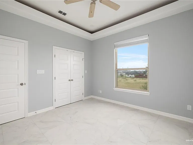 5307 N Crown Point — Photo 11