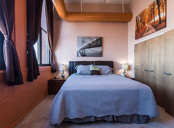 2 king bedrooms can stay 