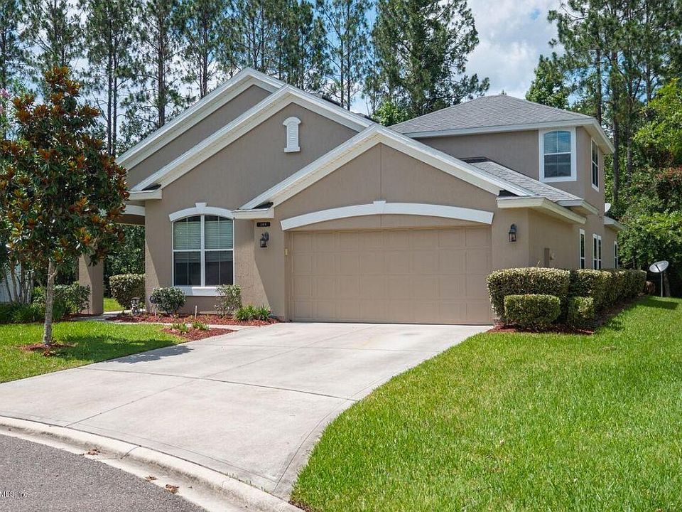 1st image of 208 Arbor Green Pl