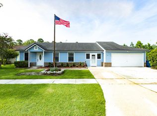 410 Moby Dick Dr S, Jacksonville, FL 32218