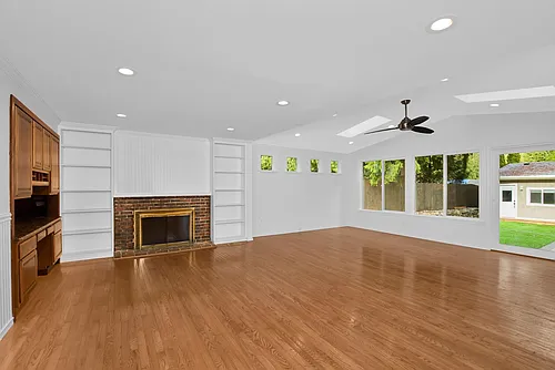 12642 NE 73rd St Photo 1 12642 NE 73rd St Photo 1