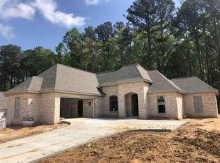 136 Woodburn Way, Pearl, MS 39208