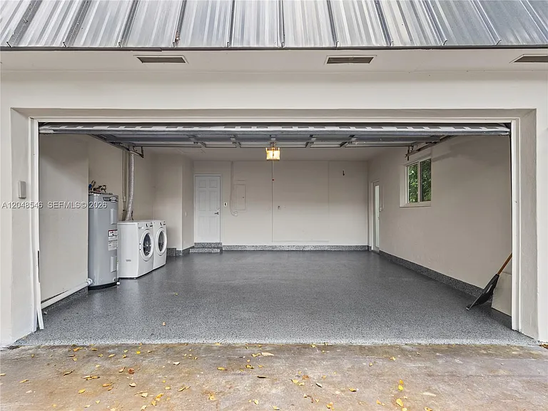 651 S Mashta Dr — Photo 64