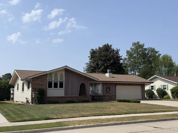 2903 39th STREET, Two Rivers, WI 54241