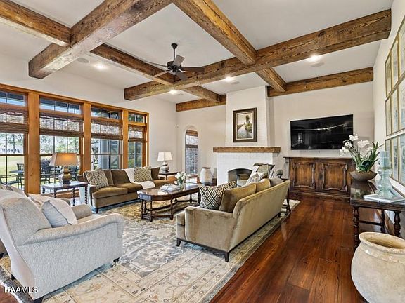 3rd image of 202 Shinnecock Hills Dr