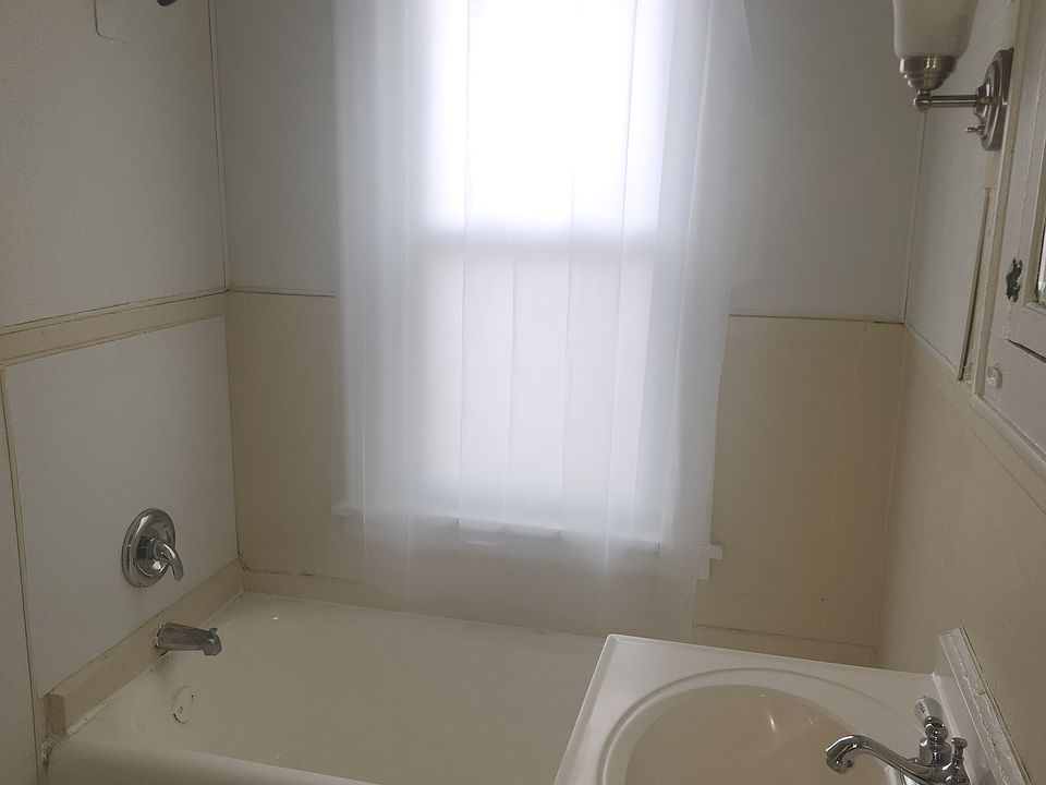 Gilmore 7 801 6th St NW Canton OH Zillow