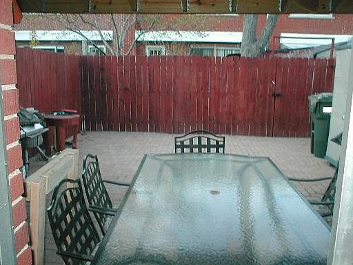 4th image of 8929 Robin Dr APT B
