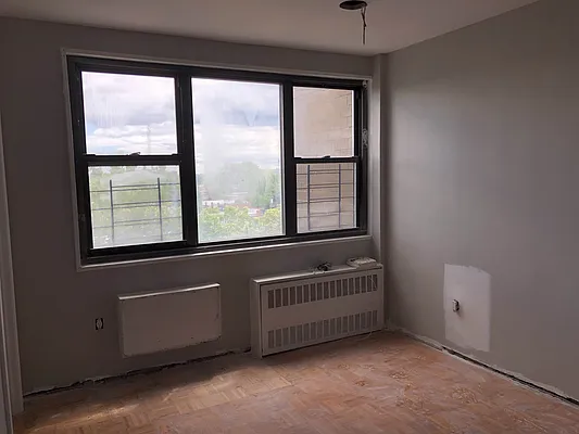 Rented by Bruma Realty LLC | media 23