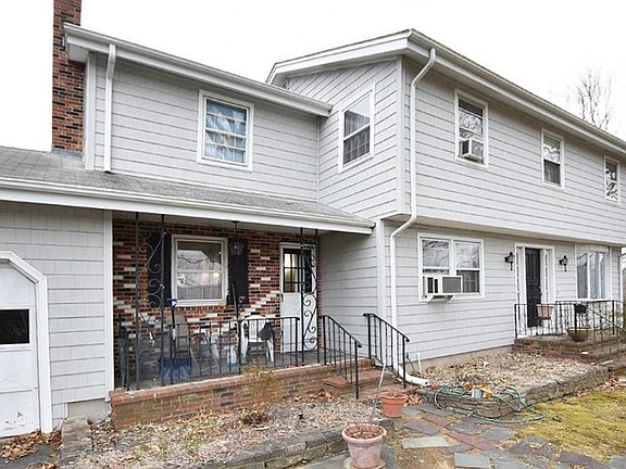 2nd image of 14 Pine Grove Ave