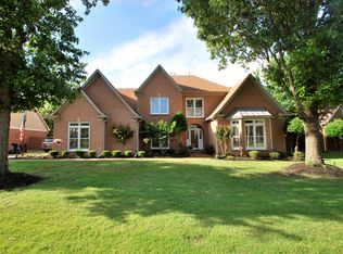984 Collingham Cv, Collierville, TN 38017