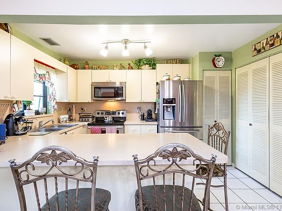 2nd image of 6355 SW 136th Ct APT 112-J