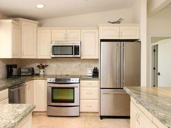 5th image of 168 Venetian Dr