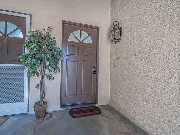 2nd image of 22810 Banyan Pl Unit 3