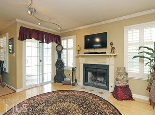 5668 Heights Ln, Acworth, GA 30101