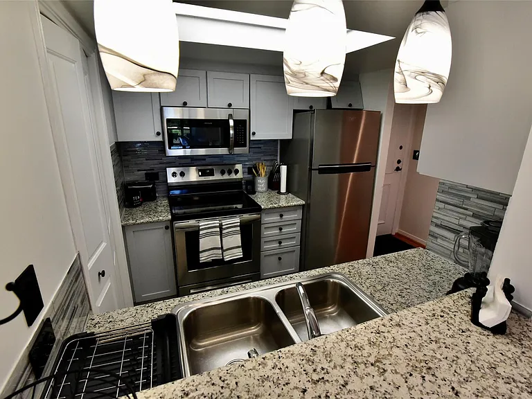 3525 Sage Rd #701 — Photo 12