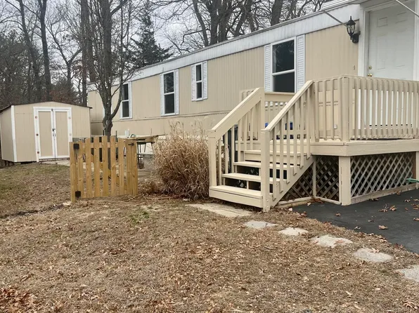 30 Tuyahov Boulevard, Toms River, NJ 08755