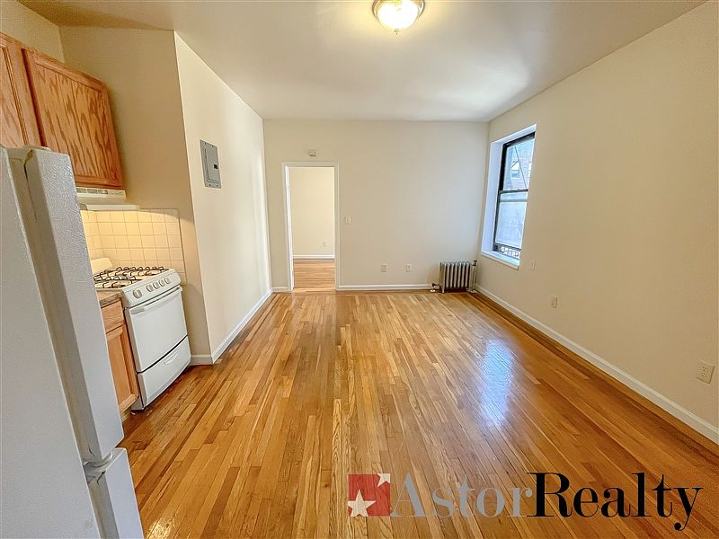 1st image of 31-65 29th St #E