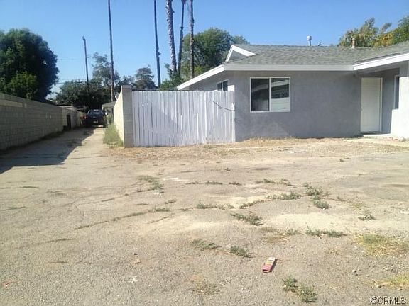 4th image of 15941 Hayland St
