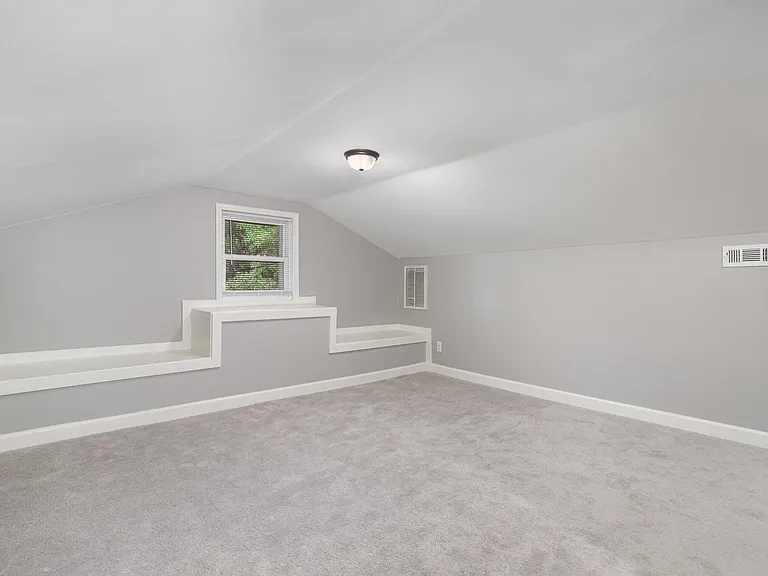 1317 Martin Luther King Jr Blvd #1 — Photo 17