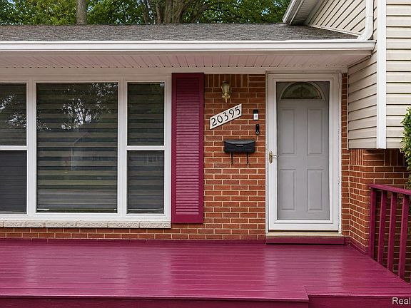 3rd image of 20395 Briarwood Ct