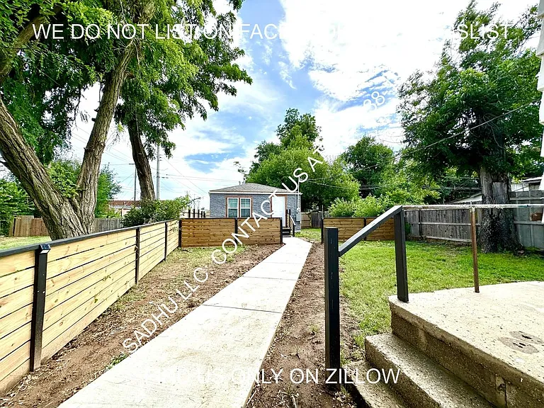 2116 NW 11th St #1/2 — Photo 17