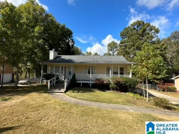 7228 Weems Rd, Pinson, AL 35126