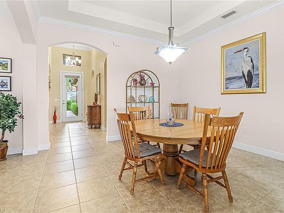 4th image of 12662 Fairington WAY
