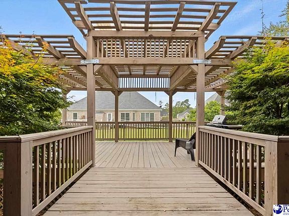 2nd image of 400 Trailwood Dr