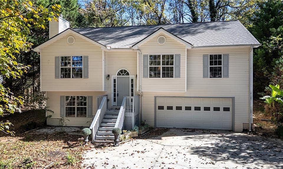 1st image of 540 Alcovy Hills Dr