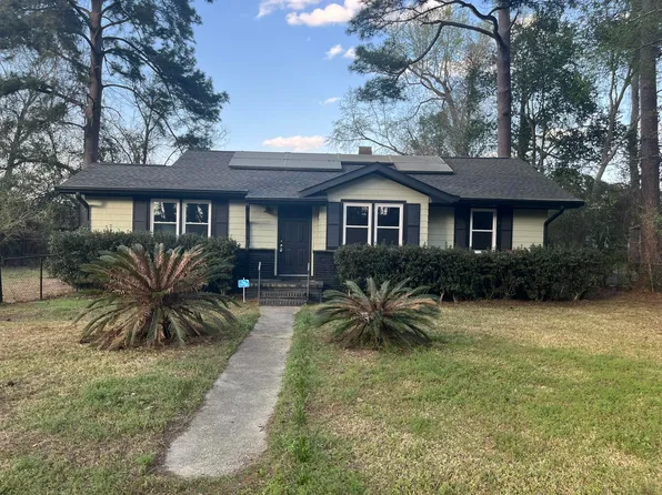 110 Peachtree Rd, Walterboro, SC 29488