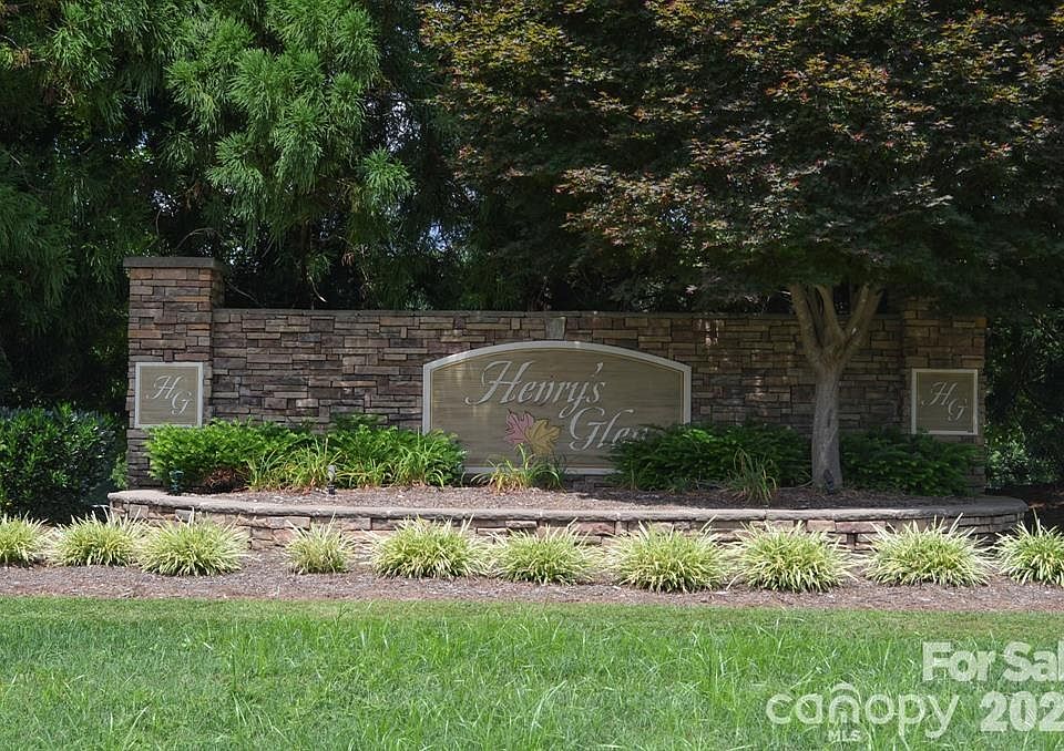 1st image of 205 Henrys Glen Dr