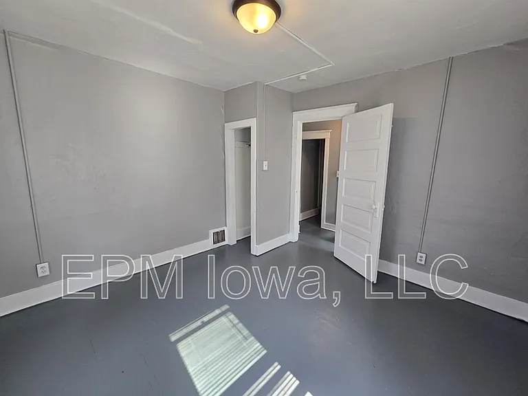 1703 Lafayette St — Photo 14
