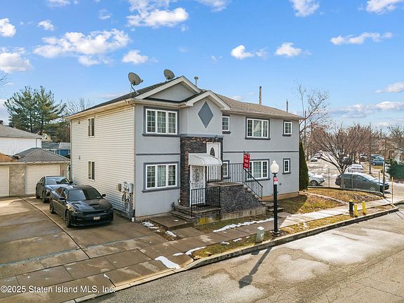 2nd image of 54 Mitchel Ln #B