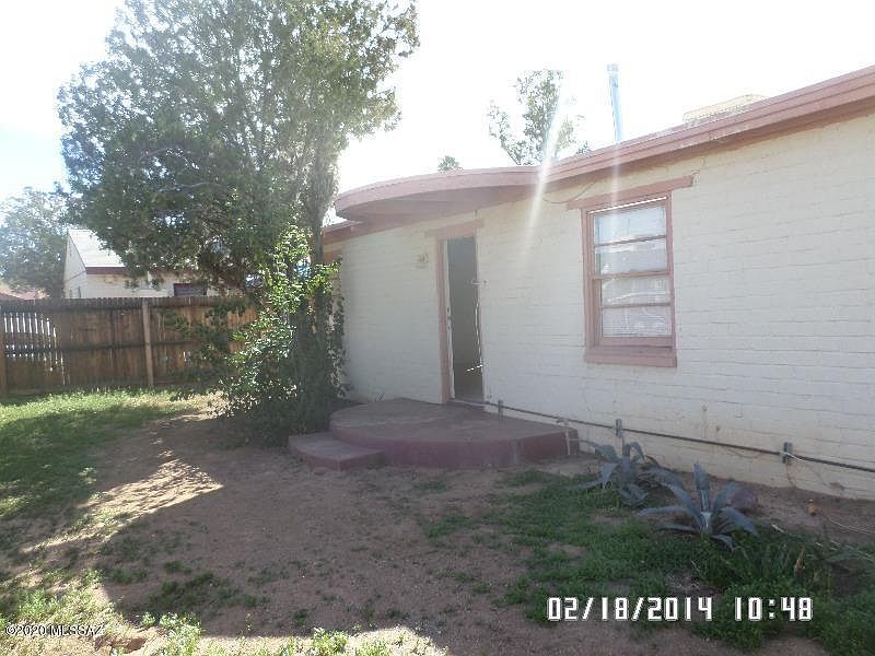 1st image of 3566 E Bellevue St #2