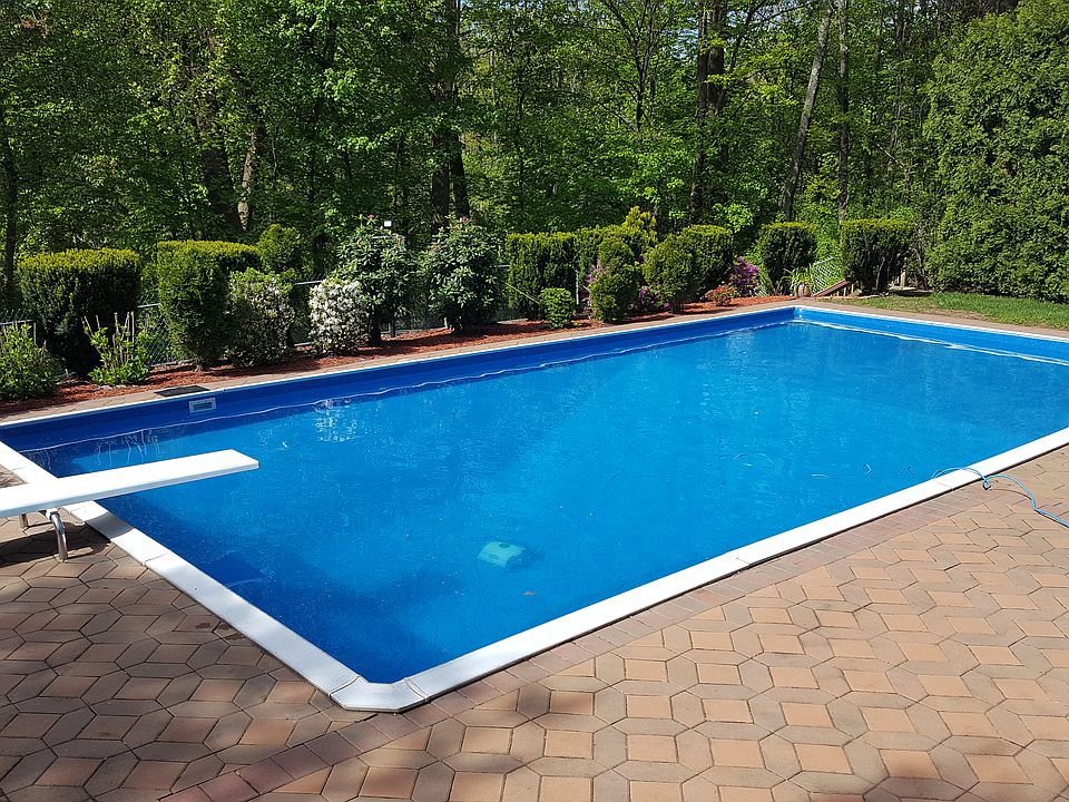 Private luxury pool