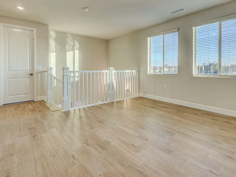 8660 N Haring Dr — Photo 8