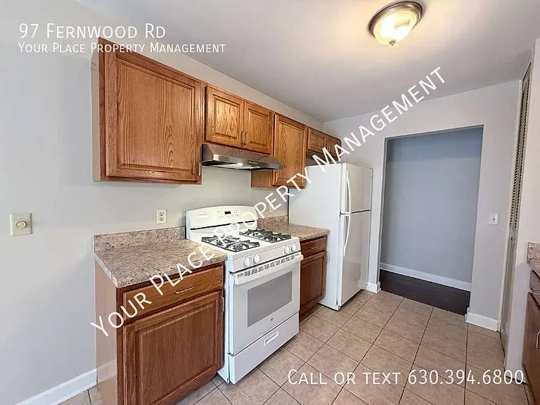 97 Fernwood Rd — Photo 8