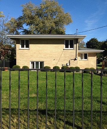 4th image of 2908 Elder Ln