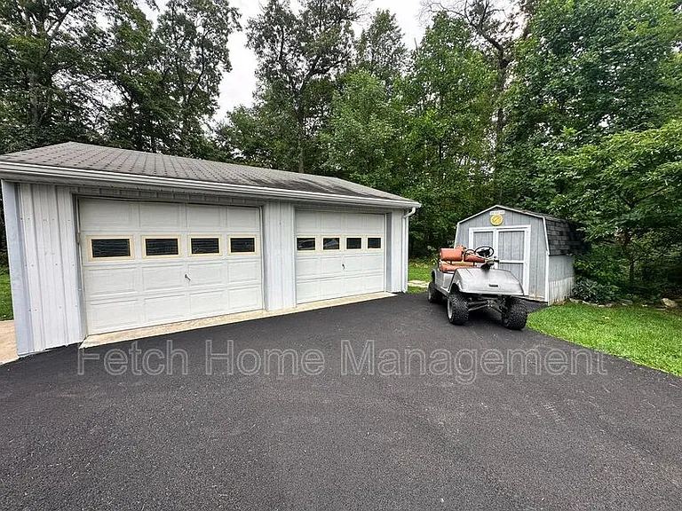 9 Hardy Ln — Photo 13