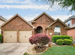 1140 Capital Dr, Lantana, TX 76226