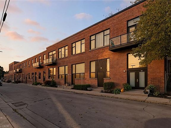 3rd image of 85 Spruce St N #203