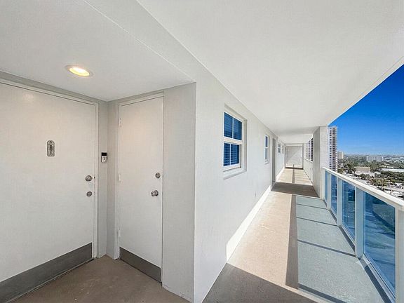 5th image of 111 N POMPANO BEACH Boulevard #1611