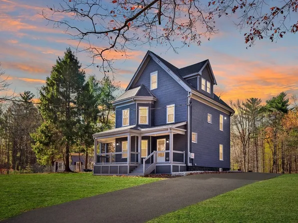 67 Seekonk St, Norfolk, MA 02056