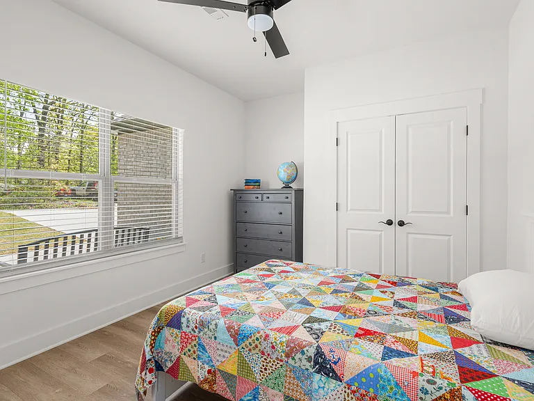 53 Skipton Dr — Photo 18