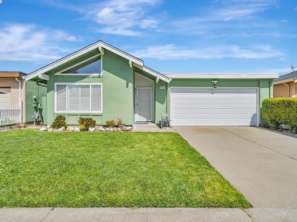 36784 Port Tidewood St, Newark, CA 94560