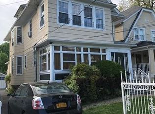 30 Lorenz Ave, New Rochelle, NY 10801