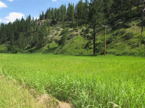 Us Highway 89, Monarch, MT 59463