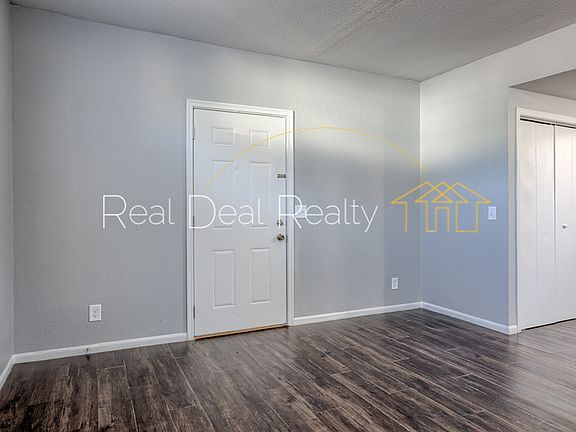 3rd image of 210 S 24th St APT 102