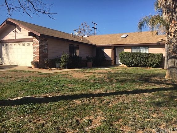 2nd image of 24348 Dunlavy Ct
