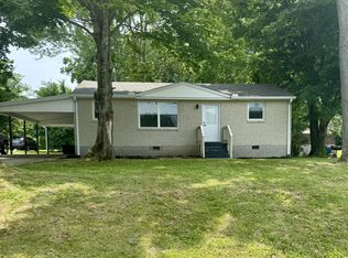 210 Alsup Dr, Springfield, TN 37172